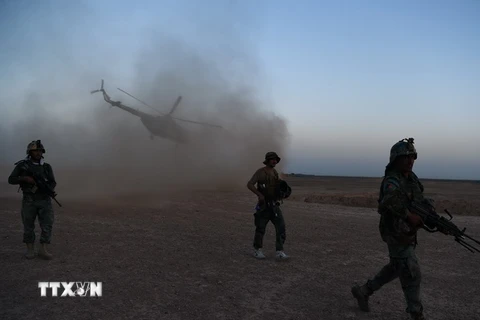Binh sỹ Afghanistan tham gia huấn luyện ở Lashkar Gah, Helman ngày 27/8. (Nguồn: AFP/TTXVN)
