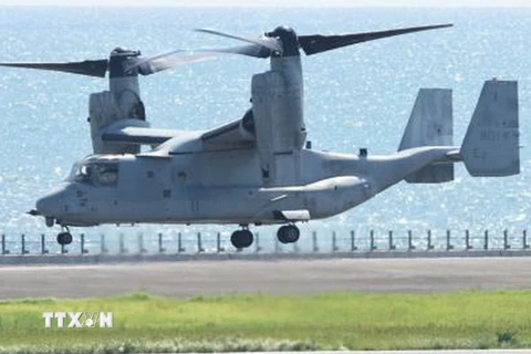Máy bay vận tải Osprey của quân đội Mỹ hạ cánh xuống sân bay Oita, miền Tây Nam Nhật Bản ngày 7/9. (Nguồn: Kyodo/TTXVN)