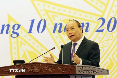 Thủ tướng Chính phủ Nguyễn Xuân Phúc phát biểu tại hội nghị. (Ảnh: Trần Việt/TTXVN)