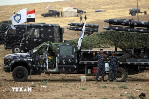Xe quân sự của lực lượng Iraq được triển khai tại thị trấn Fishkhabur ngày 28/10. (Nguồn: AFP/ TTXVN)