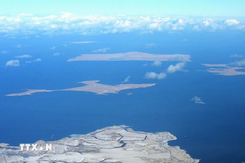 Một trong bốn hòn đảo thuộc quần đảo Nam Kuril do Nga kiểm soát và được gọi là Vùng lãnh thổ phương Bắc theo cách gọi của Nhật Bản, tháng 1/2013. (Nguồn: AP/TTXVN)