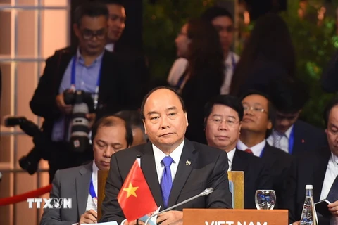 Thủ tướng Nguyễn Xuân Phúc tại hội nghị Cấp cao Đông Á lần thứ 12. (Ảnh: Thống Nhất/TTXVN)