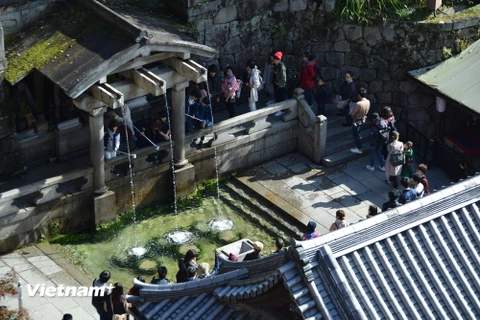 Chùa Kiyomizu là ngôi chùa nổi tiếng nhất tại cố đô Kyoto, Nhật Bản. (Ảnh: Nguyễn Tuyến/Vietnam+)