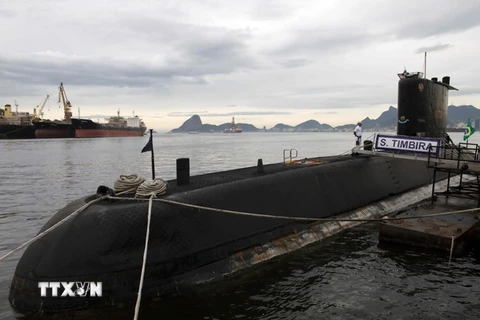Tàu ngầm Timbira của Brazil tham gia chiến dịch quốc tế tìm kiếm tàu ngầm ARA San Juan của Argentina bị mất tích . (Nguồn: AFP/TTXVN)