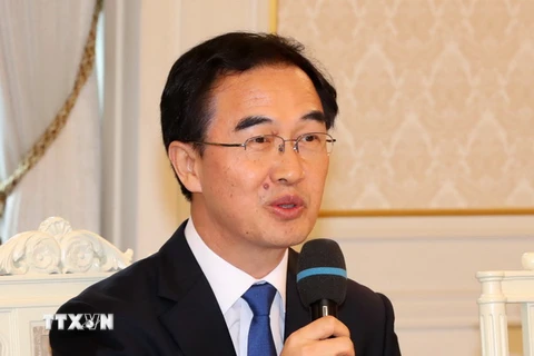 Bộ trưởng Thống nhất Hàn Quốc Cho Myoung-gyon phát biểu tại thủ đô Seoul ngày 3/7/2017. (Nguồn: Yonhap/TTXVN)
