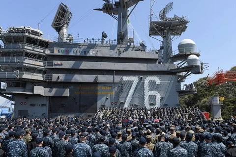Binh sỹ Mỹ tại căn cứ hải quân ở Yokosuka, Nhật Bản ngày 19/4/2017. (Nguồn: AFP/ TTXVN)