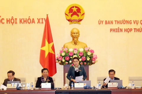 Chủ tịch Quốc hội Nguyễn Thị Kim Ngân chủ trì và phát biểu khai mạc Phiên họp thứ 22 của Ủy ban Thường vụ Quốc hội. (Ảnh: Trọng Đức/TTXVN)