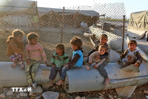 Trẻ em Syria tại trại tị nạn Ash'ari , khu vực Đông Ghouta. (Nguồn: AFP/TTXVN)