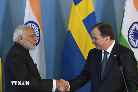 Thủ tướng Thụy Điển Stefan Lofven (phải), Thủ tướng Ấn Độ Narendra Modi. (Nguồn: AFP/TTXVN)