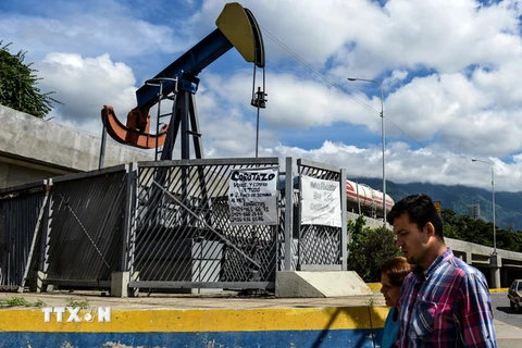 Cơ sở khai thác dầu tại Caracas, Venezuela ngày 14/11/2017. (Nguồn: AFP/TTXVN)