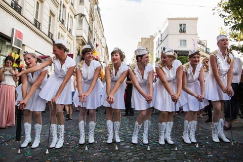Nhóm Majoretteketet-Bruxelles sẽ múa diễu hành vòng quanh khu vực phố đi bộ. (Ảnh do Đại sứ quán Bỉ cung cấp)
