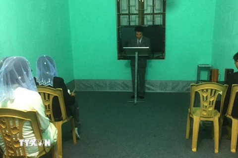 Một buổi truyền đạo trái phép của Hội thánh Đức Chúa trời tại huyện Như Thanh. (Ảnh: TTXVN phát)
