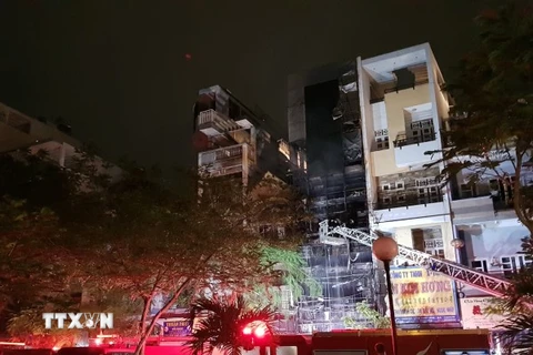 Sáng 21/6/2018, sau gần 4 giờ nỗ lực, hơn 130 cán bộ chiến sỹ Cảnh sát phòng cháy chữa cháy Thành phố Hồ Chí Minh đã dập tắt hoàn toàn đám cháy xảy ra tại căn nhà 224 Hải Thượng Lãn Ông, Phường 14, Quận 5, Thành phố Hồ Chí Minh. Lực lượng chức năng cũng đ