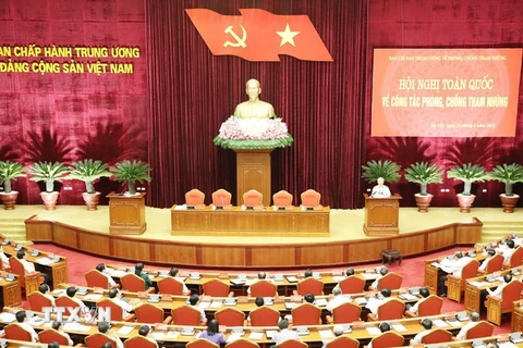 Tổng Bí thư Nguyễn Phú Trọng, Trưởng Ban Chỉ đạo Trung ương về phòng, chống tham nhũng phát biểu kết luận Hội nghị. (Ảnh: Trí Dũng/TTXVN)