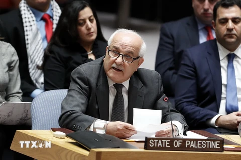Đại sứ Palestine tại Liên hợp quốc Riyad Mansour trong cuộc họp Hội đồng Bảo an ở New York, Mỹ ngày 8/12/2017. (Nguồn: THX/TTXVN)