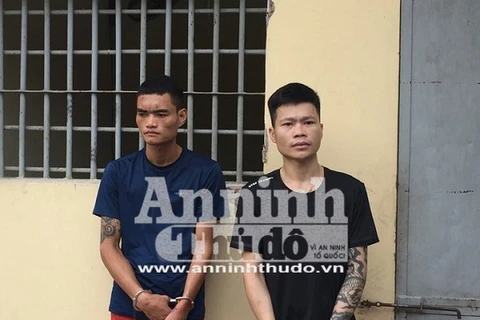 Bắt hai đối tượng chuyên cướp giật tại các hiệu vàng ở Hà Nội 
