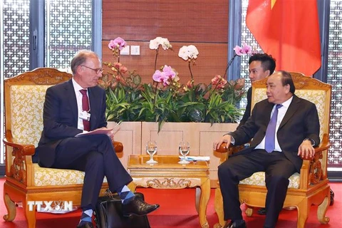 Thủ tướng Nguyễn Xuân Phúc tiếp Tổng Giám đốc Tập đoàn Carlsberg. (Ảnh: Thống Nhất/TTXVN)