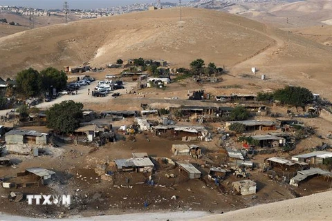 Quang cảnh ngôi làng Khan al-Ahmar của người Palestine ở Bờ Tây ngày 13/9. (Ảnh: AFP/TTXVN)