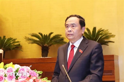 Chủ tịch Ủy ban Trung ương Mặt trận Tổ quốc Việt Nam Trần Thanh Mẫn trình bày Báo cáo tổng hợp ý kiến, kiến nghị của cử tri và nhân dân. (Ảnh: Trọng Đức /TTXVN)