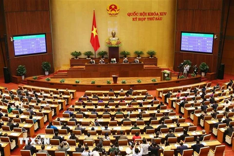 Quốc hội biểu quyết thông qua Nghị quyết bầu Chủ tịch nước với 469 phiếu tán thành (tương ứng 96,70%). (Ảnh: Dương Giang/TTXVN)