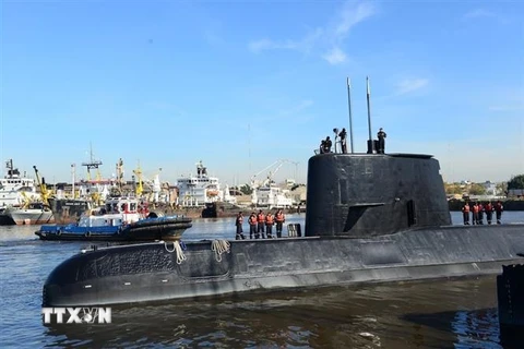 Tàu ngầm ARA San Juan tại cảng ở Buenos Aires, Argentina ngày 18/11/2014. (Ảnh: AFP/ TTXVN)
