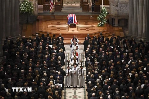 Lễ tang cố Tổng thống "Bush cha" ở Nhà thờ quốc gia, Washington DC., ngày 5/12/2018. (Ảnh: AFP/ TTXVN)