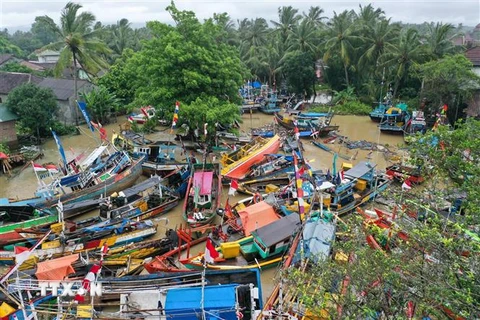Cảnh tàn phá sau thảm họa sóng thần tại làng Teluk, Pandeglang, tỉnh Banten, Indonesia ngày 25/12/2018. (Ảnh: THX/TTXVN)