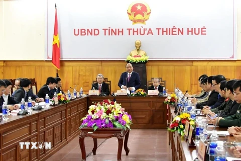 Thủ tướng Chính phủ Nguyễn Xuân Phúc phát biểu tại buổi làm việc. (Ảnh: Tường Vi/TTXVN)