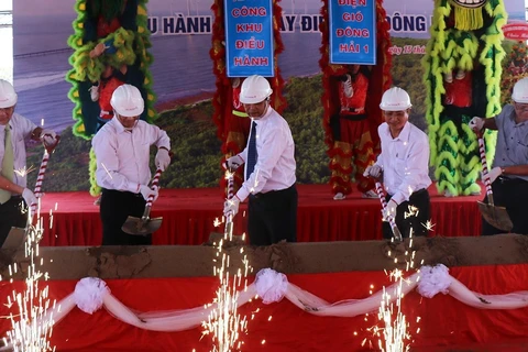 Lễ khởi công Khu điều hành Nhà máy điện gió Đông Hải 1. (Ảnh: Huỳnh Sử/TTXVN)