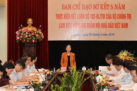 Trưởng Ban Dân vận TW làm việc với Đảng đoàn Hội Nhà báo Việt Nam 