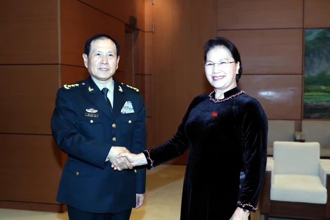 Chủ tịch Quốc hội Nguyễn Thị Kim Ngân tiếp Bộ trưởng Bộ Quốc phòng Trung Quốc Ngụy Phượng Hòa. (Ảnh: Trọng Đức/TTXVN)