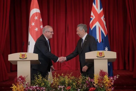 Thủ tướng Singapore Lý Hiển Long và người đồng cấp Australia Scott Morrison. (Nguồn: straitstimes.com)