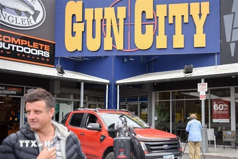 Cửa hàng bán súng đạn tại ngoại ô Christchurch, New Zealand ngày 18/3/2019. (Ảnh: THX/TTXVN)