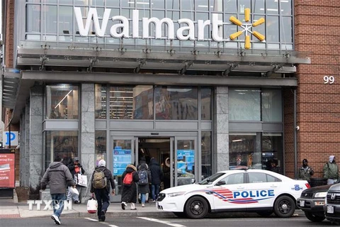 Một cửa hàng Walmart tại Washington, DC, Mỹ. (Ảnh: AFP/ TTXVN)