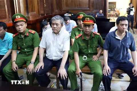 Các bị cáo tại phiên tòa ngày 25/9/2019. (Ảnh: Thành Chung/TTXVN)