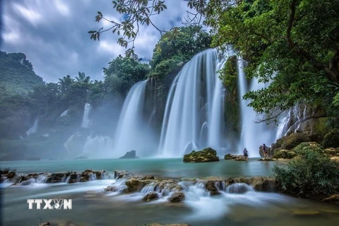 Vẻ đẹp của thác Bản Giốc, biên giới tự nhiên Việt Nam - Trung Quốc