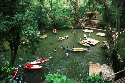 Công viên Ozo Treetop Park - một sản phẩm du lịch mới được đưa vào sử dụng tại Phong Nha-Kẻ Bàng. (Ảnh: Mạnh Thành/TTXVN)