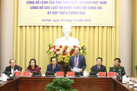 Chủ nhiệm Văn phòng Chủ tịch nước Đào Việt Trung chủ trì buổi họp báo. (Ảnh: Dương Giang/TTXVN)