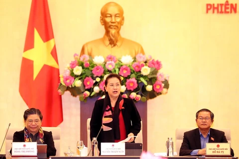 Chủ tịch Quốc hội Nguyễn Thị Kim Ngân phát biểu bế mạc Phiên họp thứ 40 của Ủy ban Thường vụ Quốc hội. (Ảnh: Trọng Đức/TTXVN)