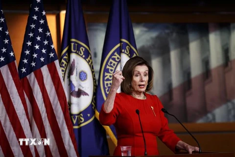 Chủ tịch Hạ viện Mỹ Nancy Pelosi trong cuộc họp báo tại Washington DC., ngày 19/12/2019. (Ảnh: THX/TTXVN)