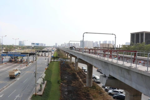 Công trình tuyến metro số 1 đang được Thành phố Hồ Chí Minh thúc đẩy để 'về đích' cuối năm 2020. (Ảnh: Tiến Lực/TTXVN)