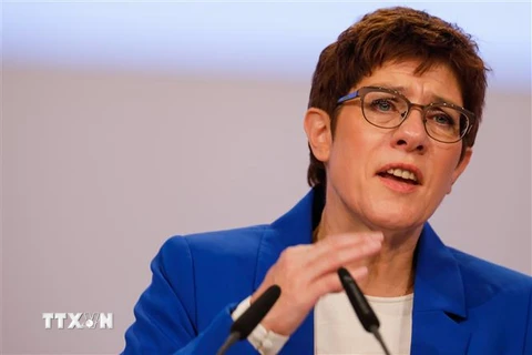 Chủ tịch CDU Annegret Kramp-Karrenbauer phát biểu tại đại hội thường niên của CDU ở Leipzig, Đức, ngày 22/11/2019. (Ảnh: AFP/TTXVN)