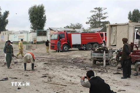 Hiện trường một vụ đánh bom tại tỉnh Khost, miền Đông Afghanistan. (Ảnh minh họa: AFP/TTXVN)
