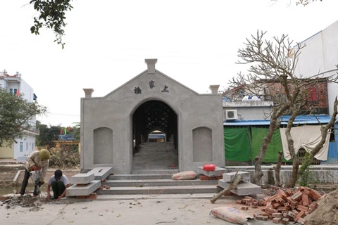 Di tích cầu Ngói chợ Thượng cổ tại Nam Định bị 'làm mới' khi tu sửa