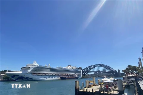 Du thuyền neo tại cảng ở Sydney, Australia ngày 19/3/2020, trong bối cảnh dịch COVID-19 lan rộng. (Ảnh: THX/ TTXVN)