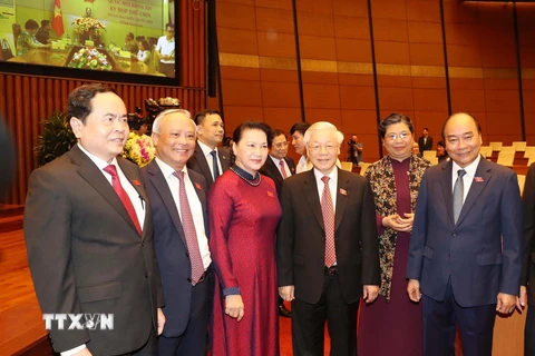 Tổng Bí thư, Chủ tịch nước Nguyễn Phú Trọng và các đại biểu tại phiên khai mạc. (Ảnh: Trọng Đức/TTXVN)