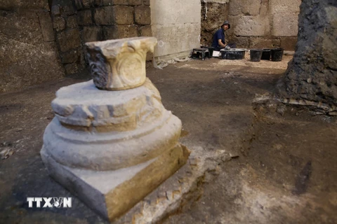 Bên trong căn phòng cổ mới phát hiện dưới lòng đất tại Jerusalem, ngày 19/5/2020. (Ảnh: THX/TTXVN)