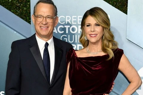Nam tài tử Tom Hanks và vợ Rita Wilson. (Nguồn: boredpanda.com)