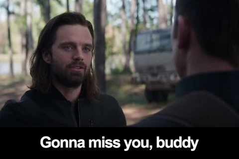 Trong 'Avengers: Endgame,' khi đội trưởng Mỹ chuẩn bị trở lại quá khứ để trả lại các viên đá, trong khi các thành viên khác của đội đều chờ đợi anh trở lại, thì Bucky lại nói lời tạm biệt. Đó là minh chứng cho tình bạn khăng khít và sự thấu hiểu của họ. (