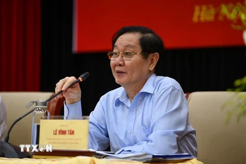 Cụ thể, ông Lê Vĩnh Tân, Bộ trưởng Bộ Nội vụ làm Phó Chủ tịch Thường trực thay bà Trần Thị Hà đã nghỉ hưu. (Ảnh: Diễm Quỳnh/TTXVN phát)